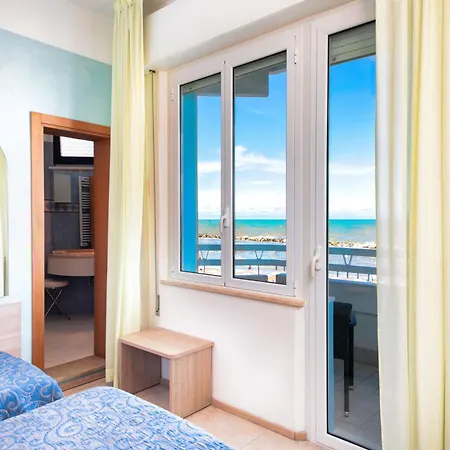 Hotel Levante - Bianchi