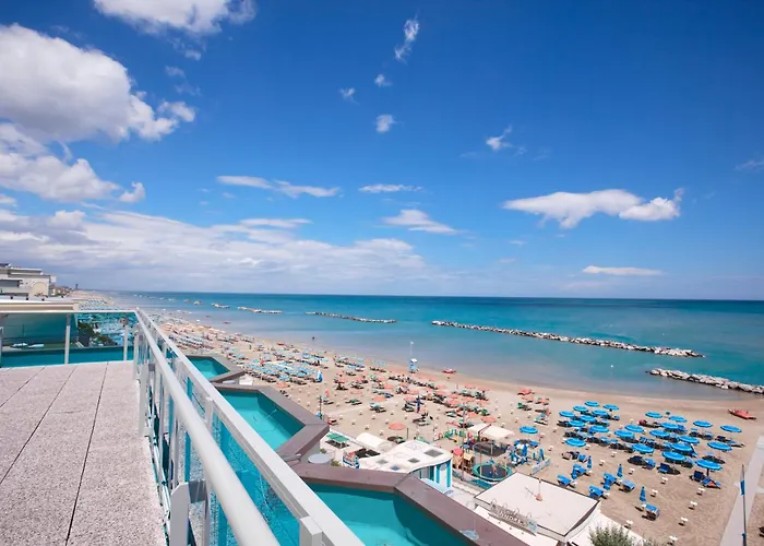 Отель Levante - Bianchi 4*